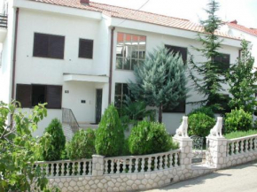 Apartman Nada 5